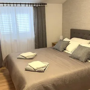 https://kaiserwald.in-istria.net