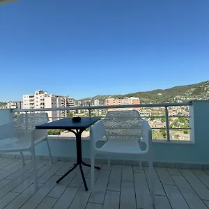 H-apartment Appartamento